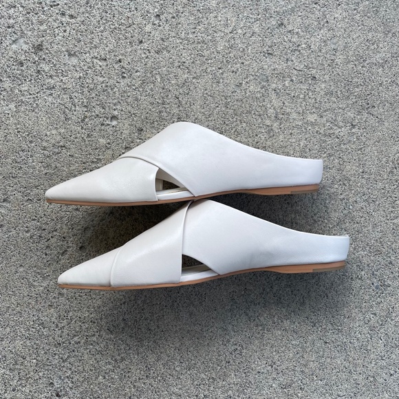 Dolce Vita Ivory Criss Cross Leather Mules - Picture 7 of 12